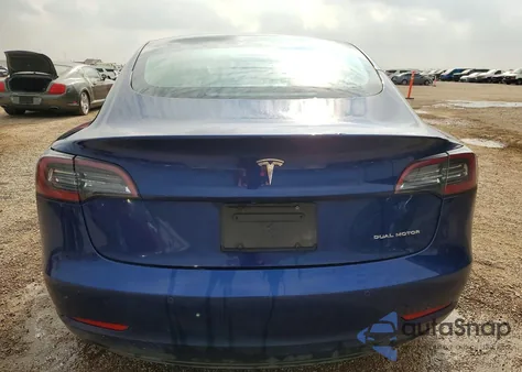 2022 Tesla Model 3 from USA, damaged, VIN 5YJ3E1EB5NF263446